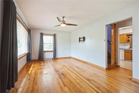 2901 J Street SW Cedar Rapids IA 52404