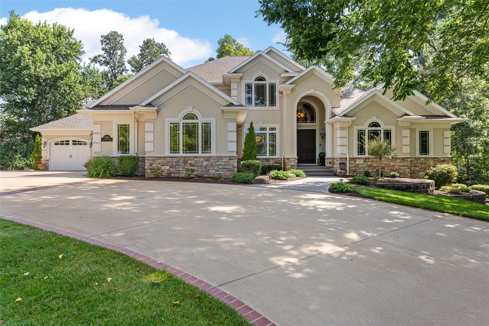 4640 Blarney Drive Cedar Rapids IA 52411