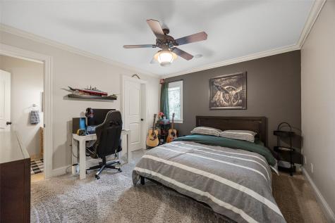 4640 Blarney Drive Cedar Rapids IA 52411