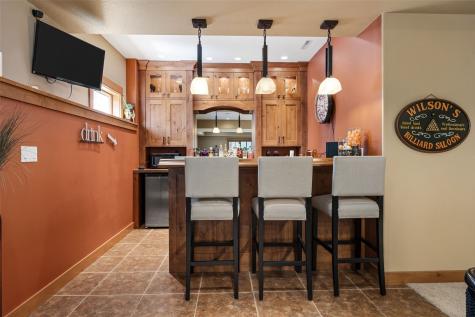 4640 Blarney Drive Cedar Rapids IA 52411