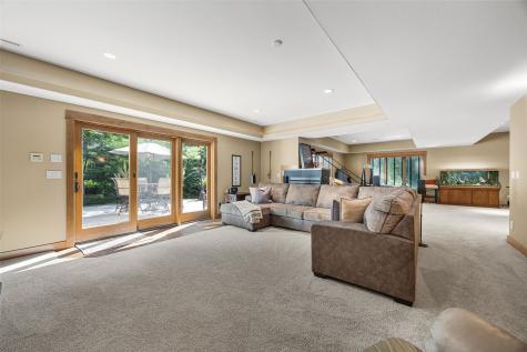4640 Blarney Drive Cedar Rapids IA 52411