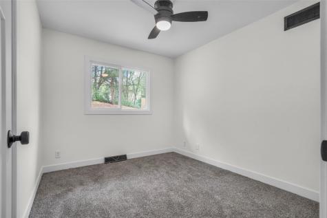 1418 26th Street NW Cedar Rapids IA 52405