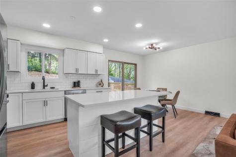 1418 26th Street NW Cedar Rapids IA 52405