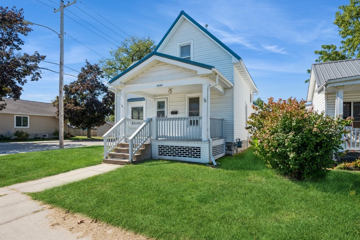 1448 N Street SW Cedar Rapids IA 52404