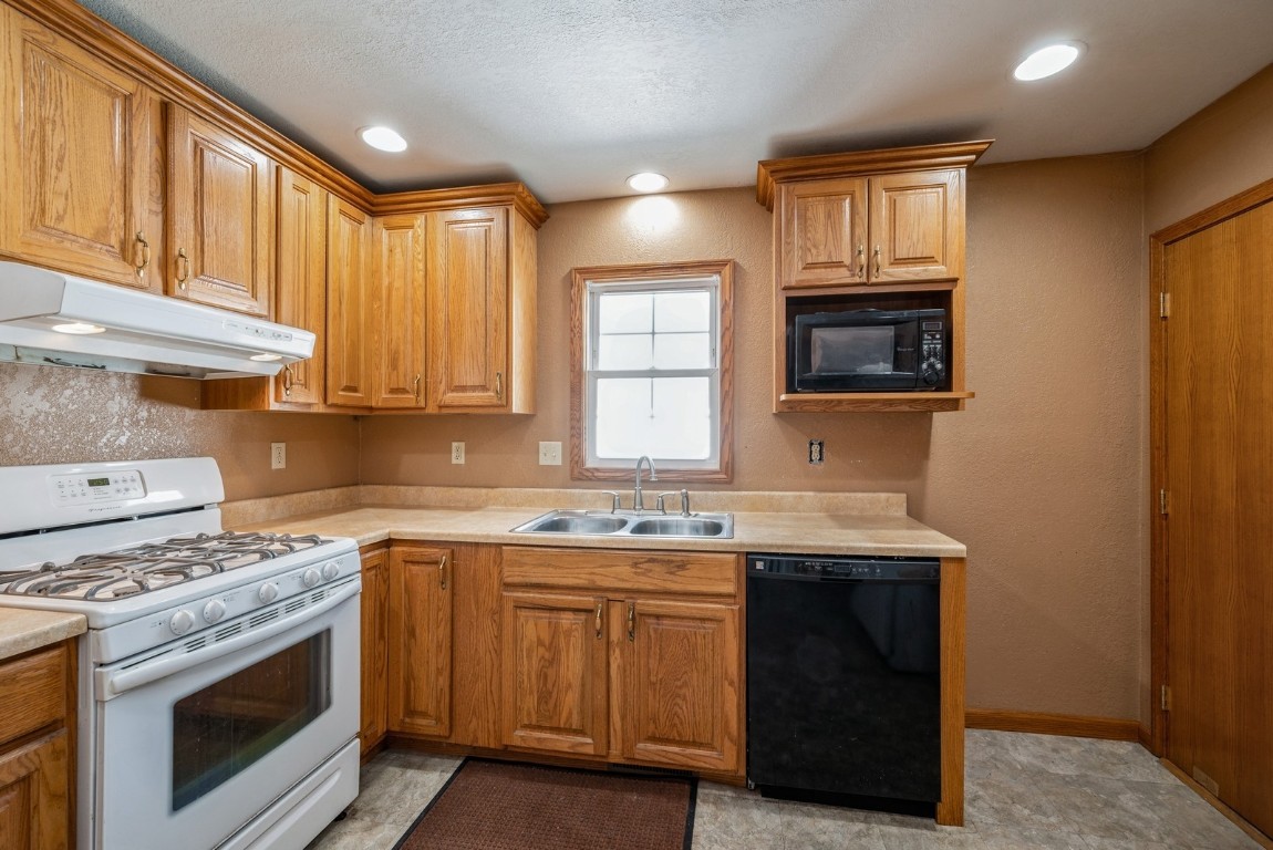 1448 N Street SW Cedar Rapids IA 52404