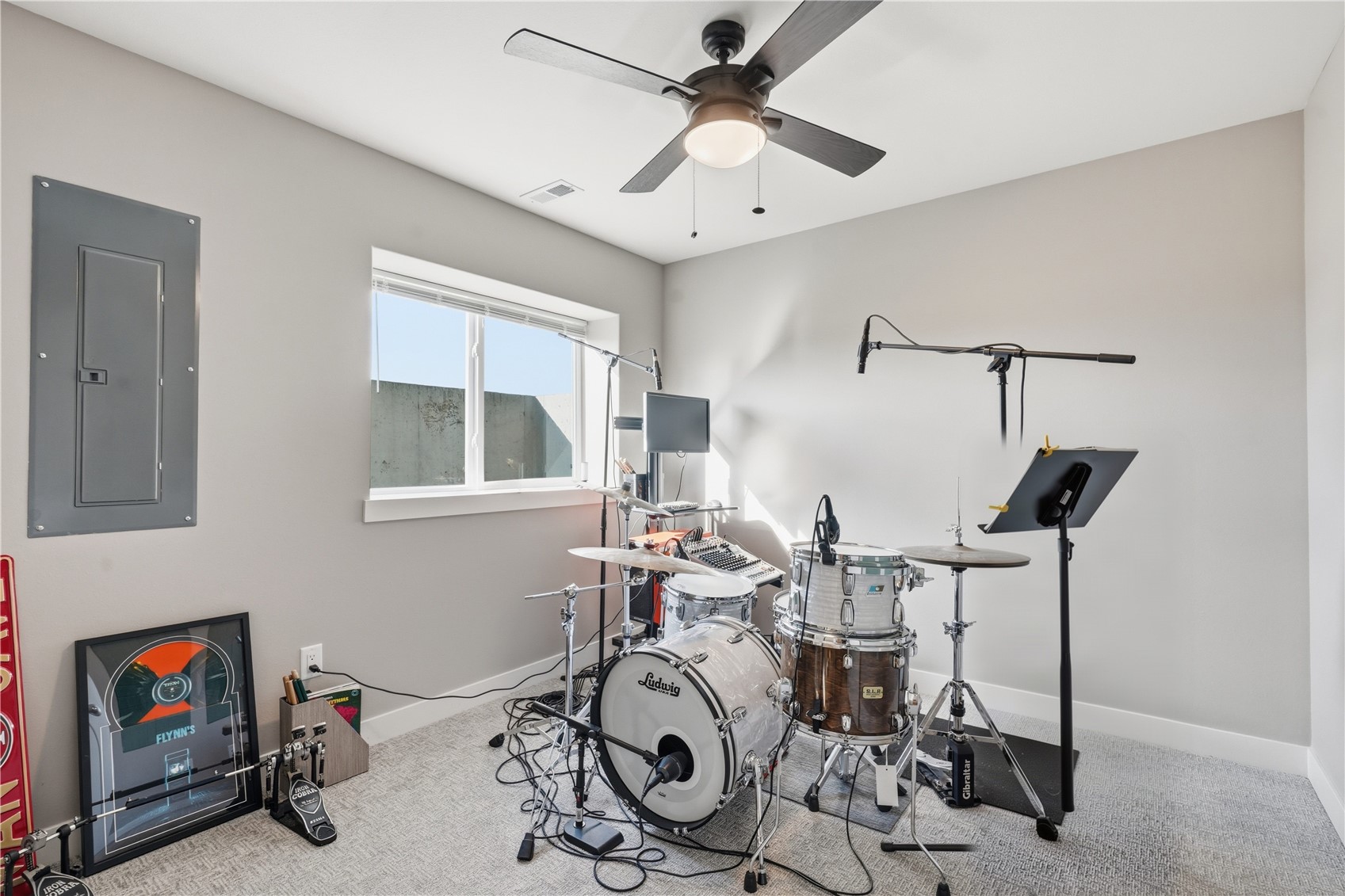 900 Beck Drive Solon IA 52333