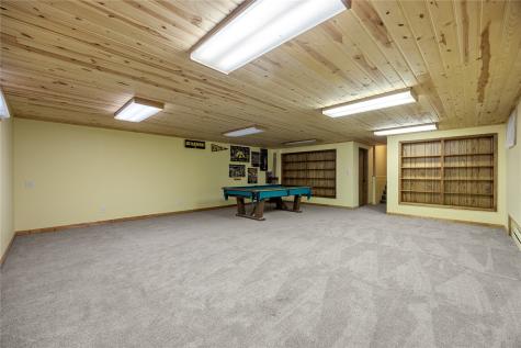 356 East Post Road SE Cedar Rapids IA 52403
