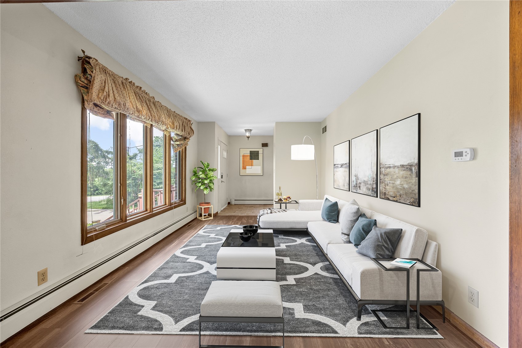 356 East Post Road SE Cedar Rapids IA 52403
