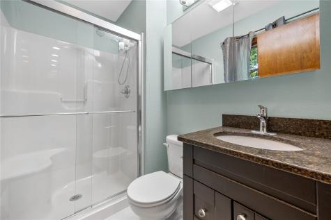 356 East Post Road SE Cedar Rapids IA 52403