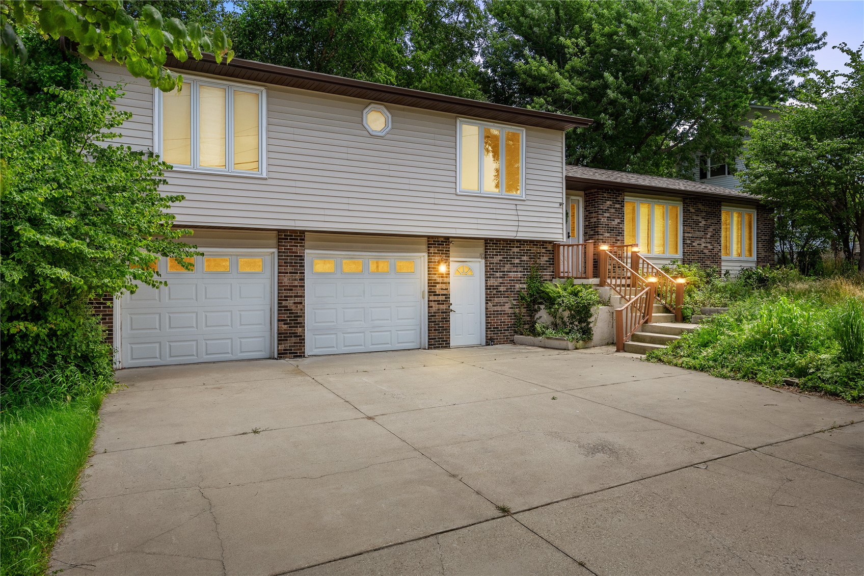 356 East Post Road SE Cedar Rapids IA 52403