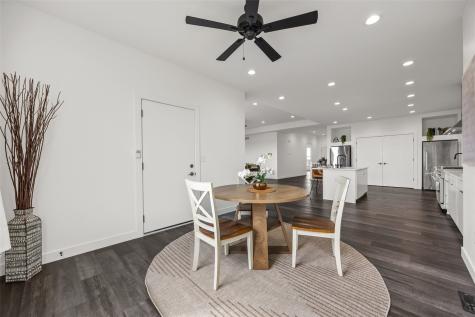 1404 Green Oak Pass Tiffin IA 52340