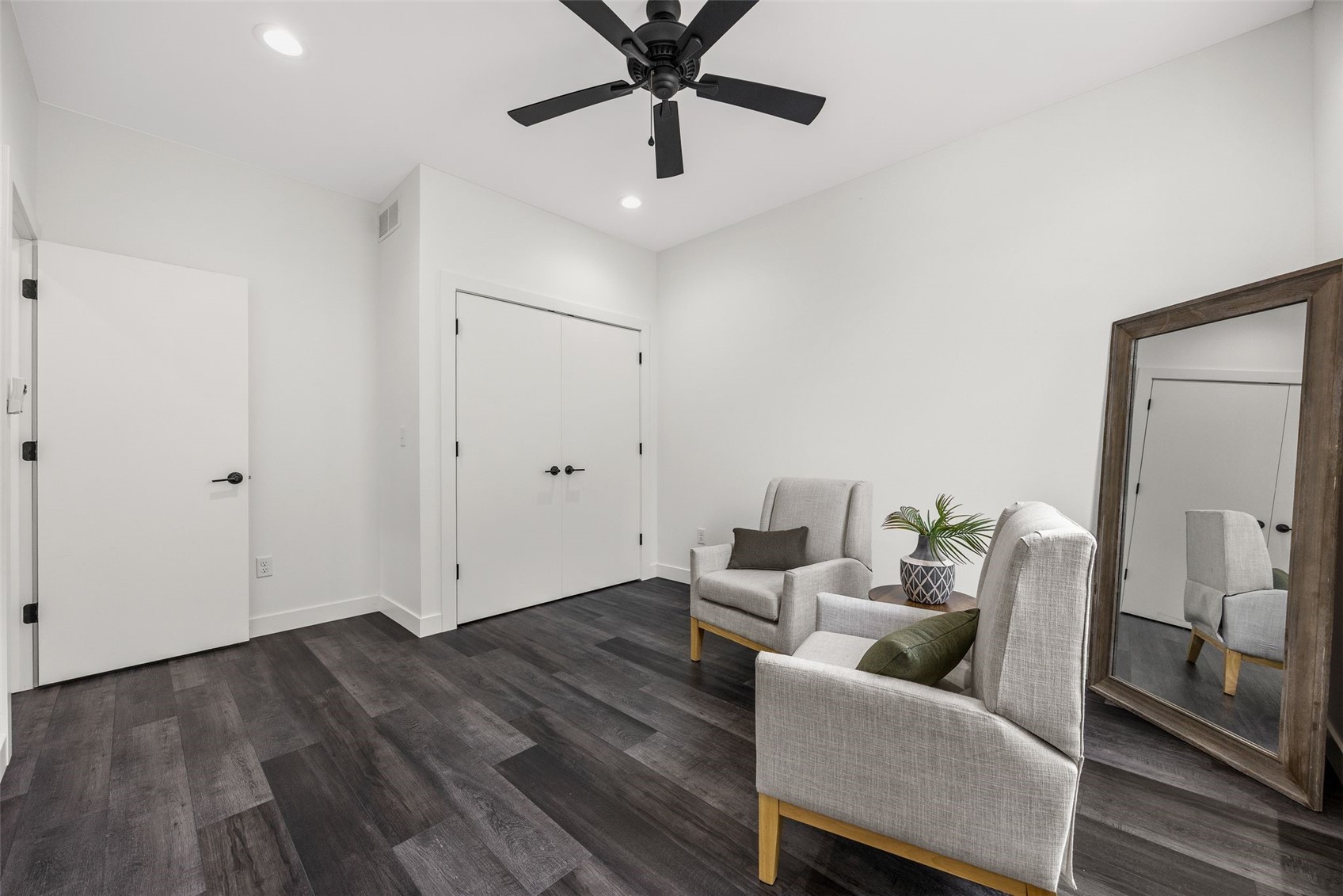 1404 Green Oak Pass Tiffin IA 52340