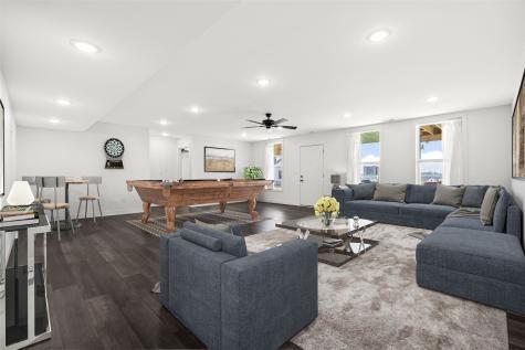 1404 Green Oak Pass Tiffin IA 52340