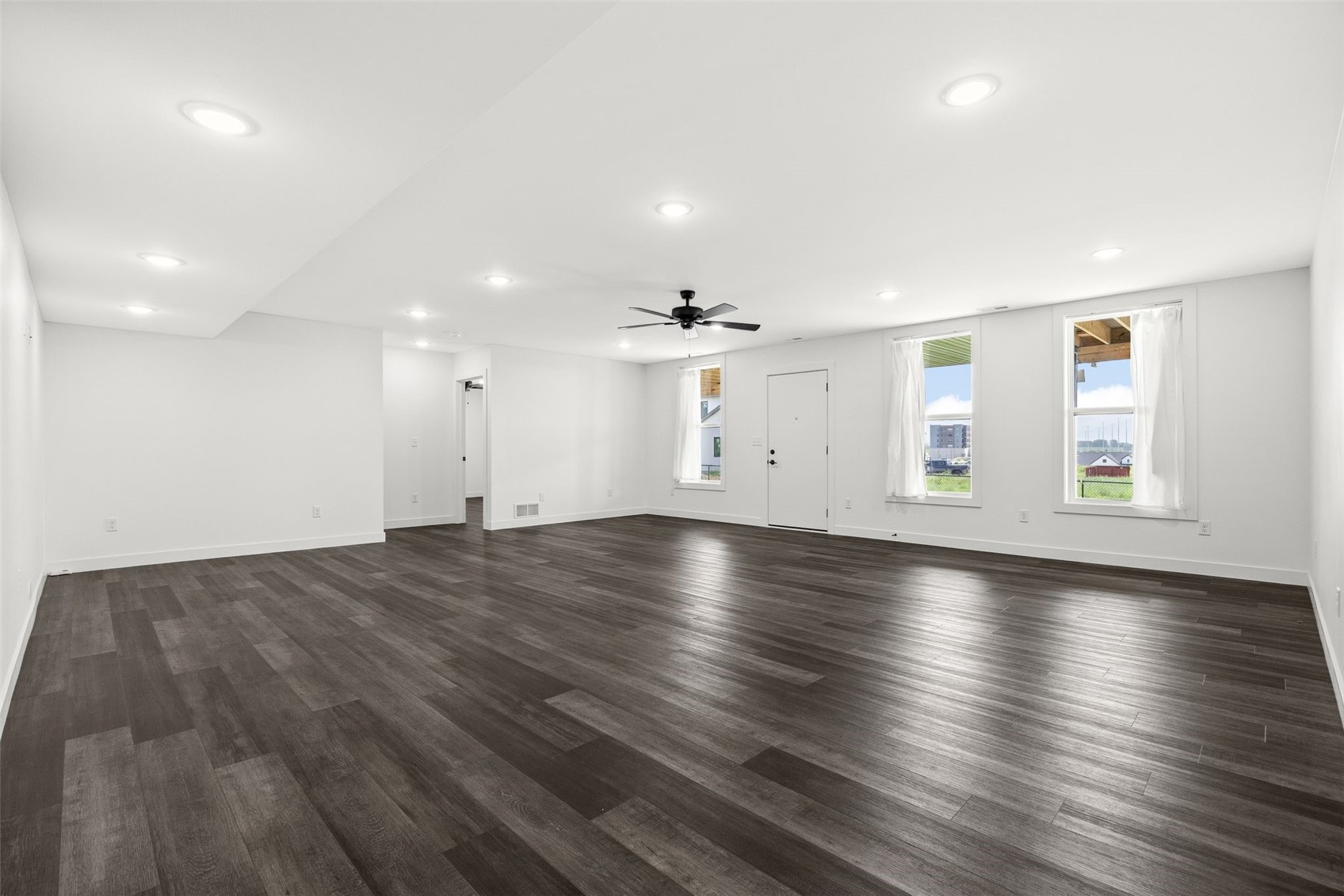 1404 Green Oak Pass Tiffin IA 52340