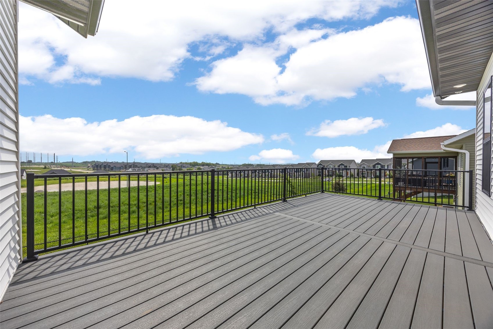 1404 Green Oak Pass Tiffin IA 52340