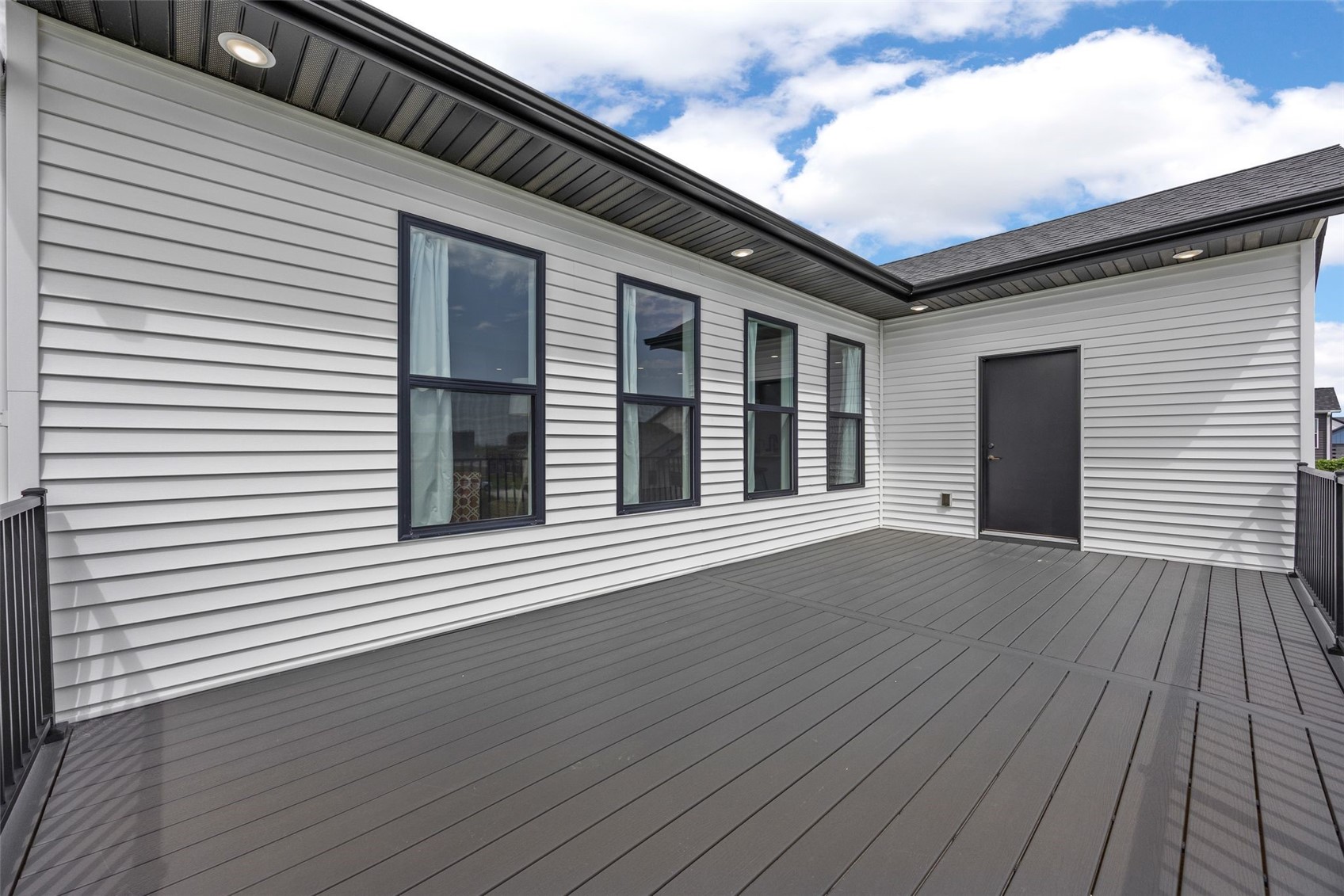 1404 Green Oak Pass Tiffin IA 52340