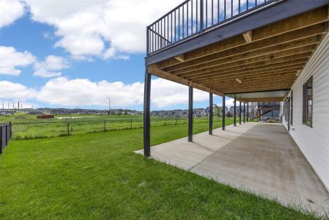 1404 Green Oak Pass Tiffin IA 52340