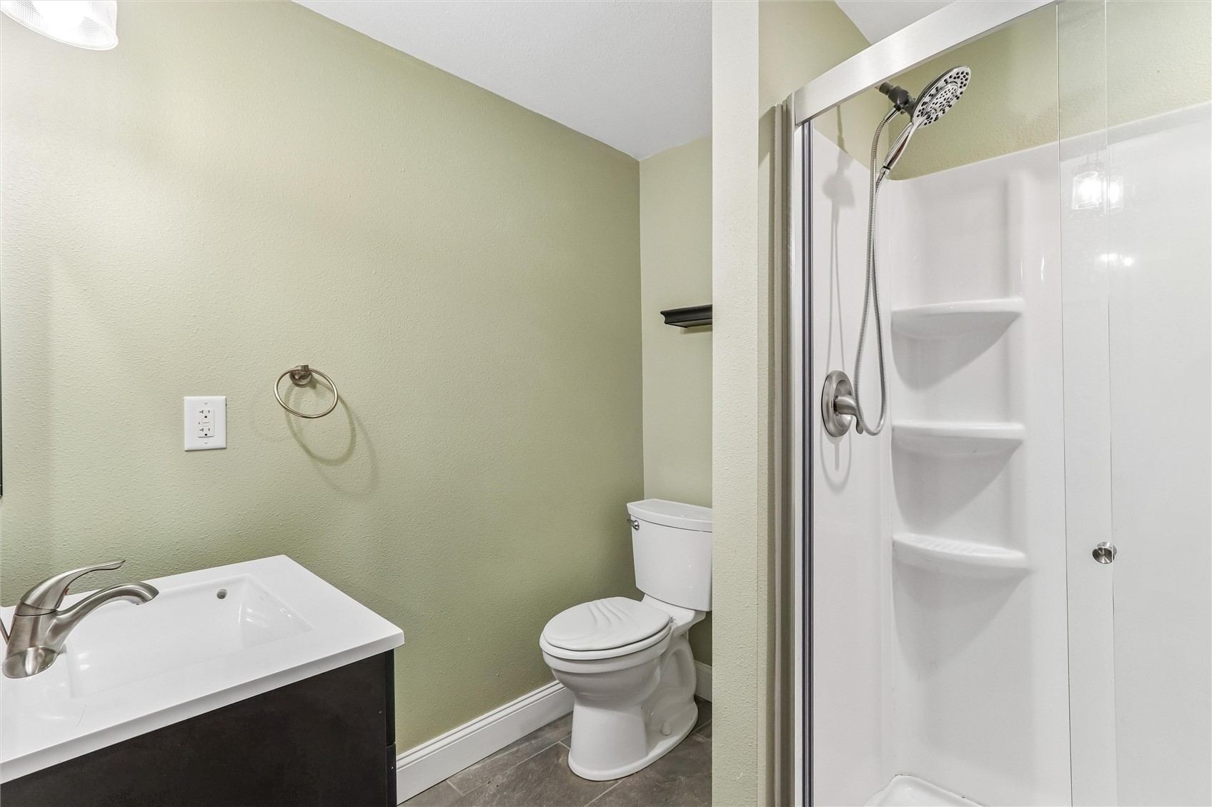 7544 Highway 21 Belle Plaine IA 52208