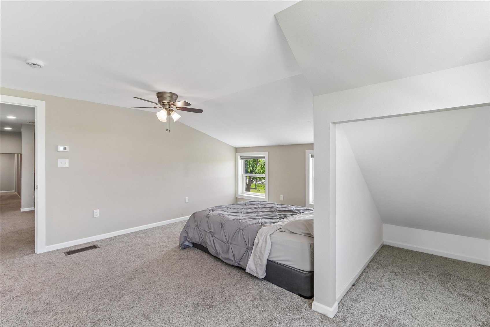 7544 Highway 21 Belle Plaine IA 52208