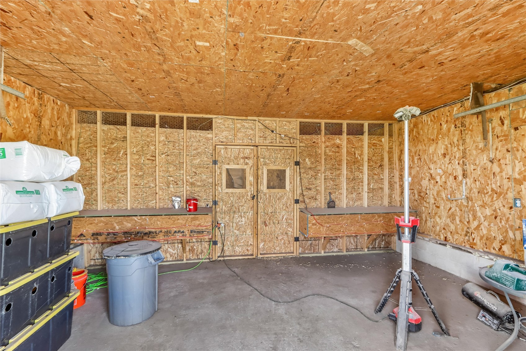 7544 Highway 21 Belle Plaine IA 52208