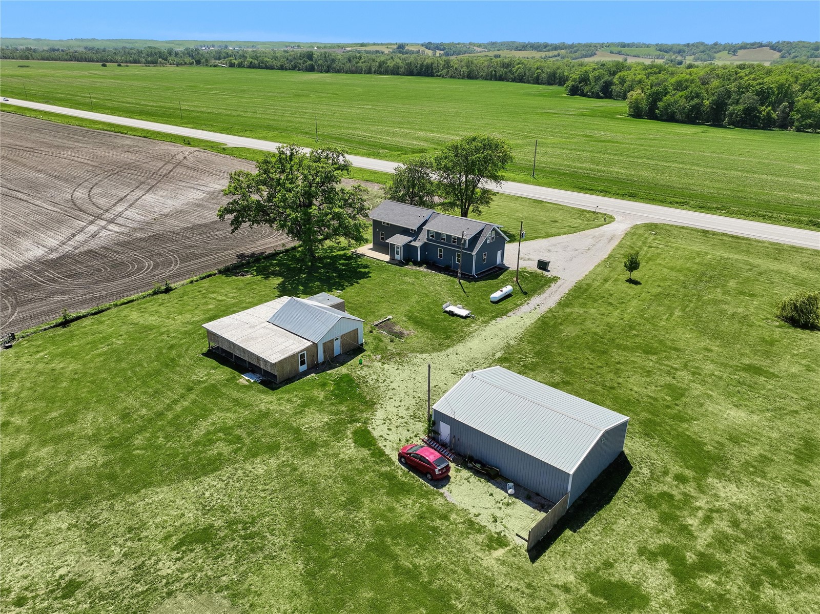 7544 Highway 21 Belle Plaine IA 52208