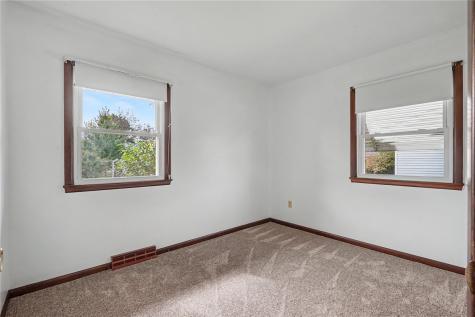2465 1st Avenue Marion IA 52302