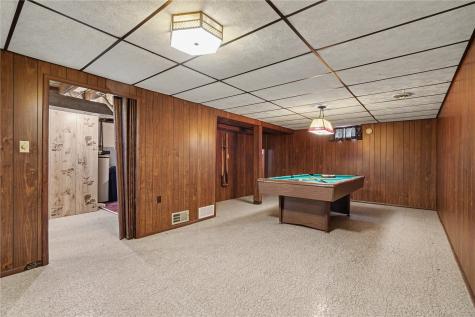2465 1st Avenue Marion IA 52302