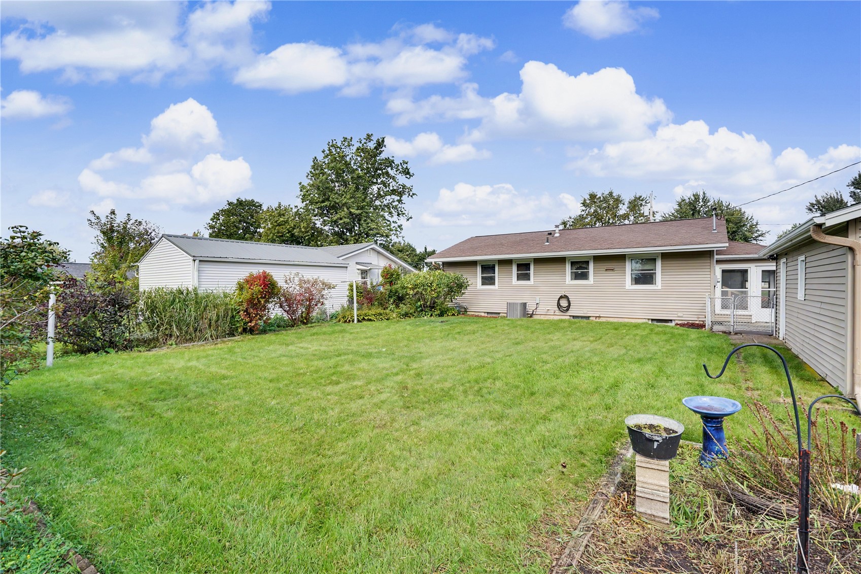2465 1st Avenue Marion IA 52302
