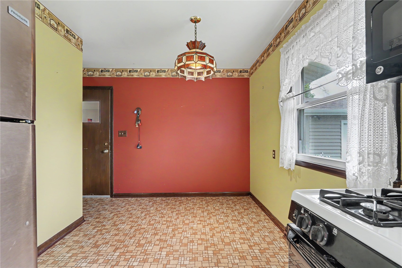 2465 1st Avenue Marion IA 52302