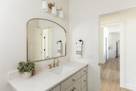 1336 Cedar Springs Drive Marion IA 52302