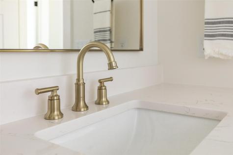 1336 Cedar Springs Drive Marion IA 52302