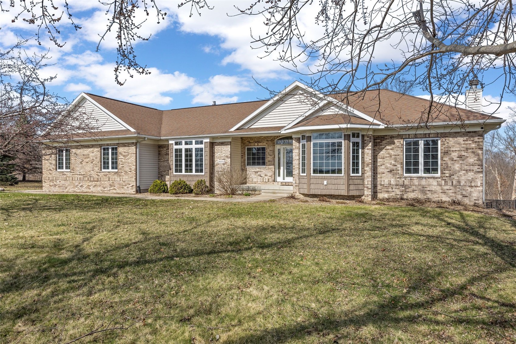 4452 Plumberry Road Ely IA 52227