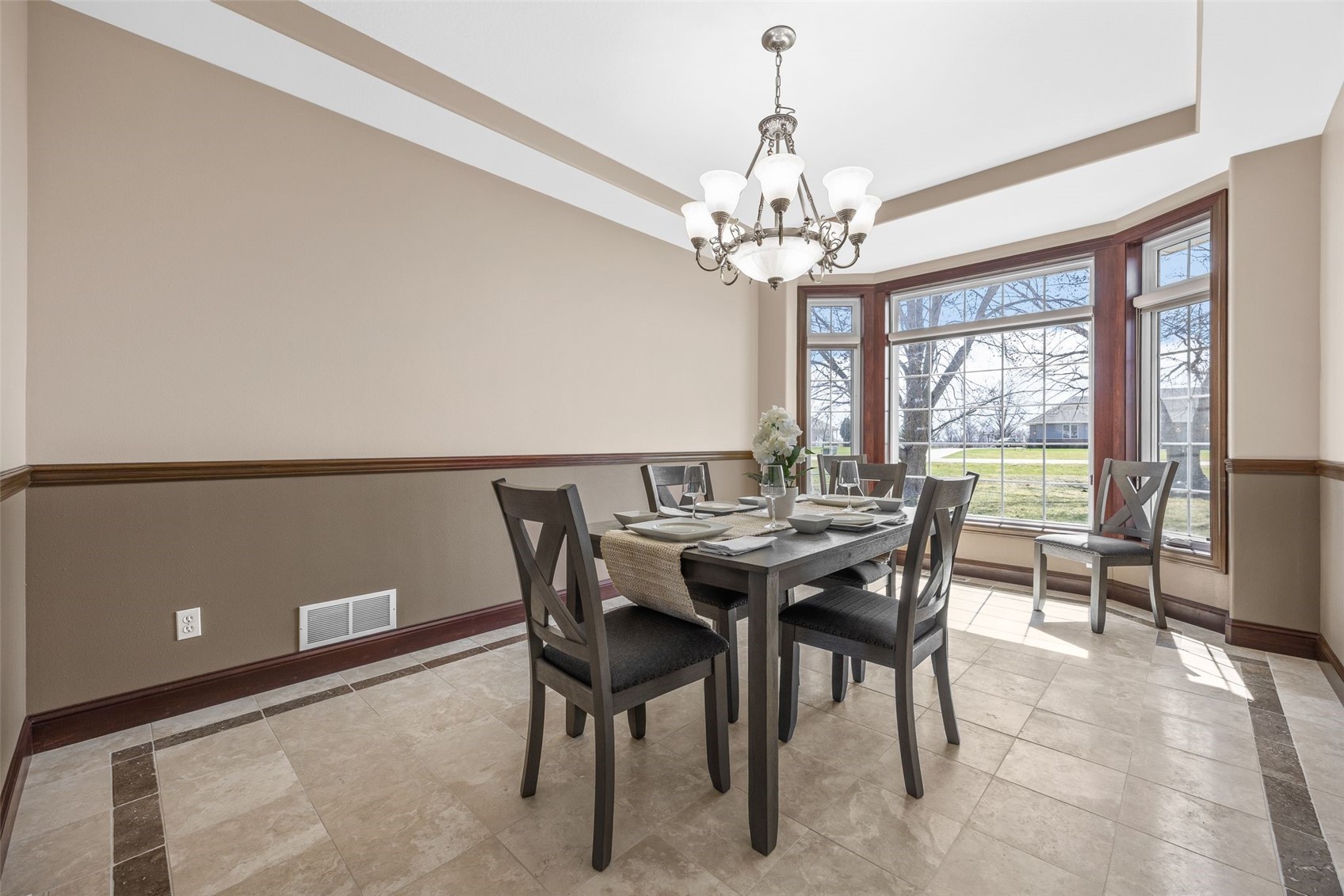 4452 Plumberry Road Ely IA 52227