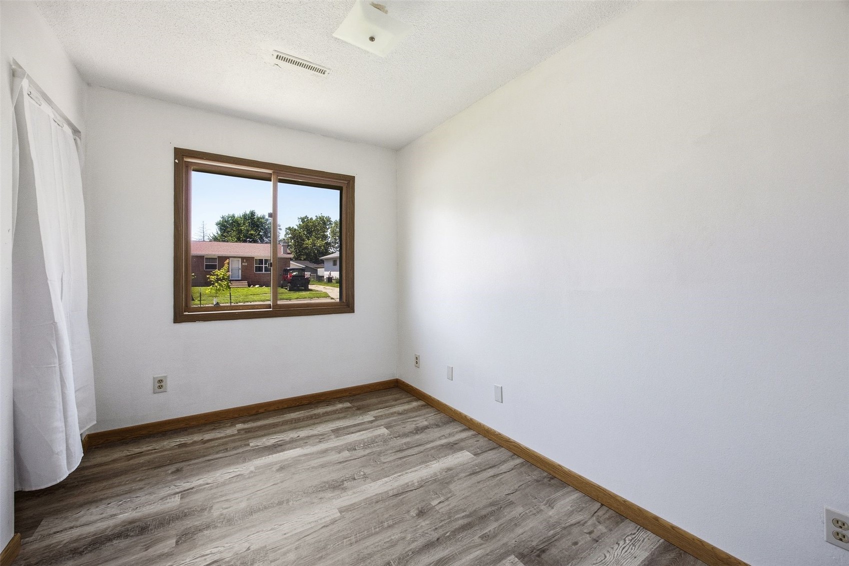 2999 2nd Street Marion IA 52302