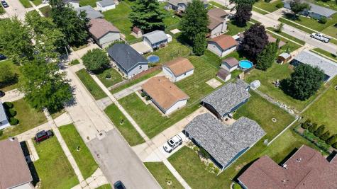 2999 2nd Street Marion IA 52302