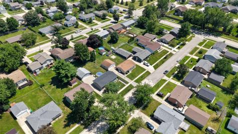 2999 2nd Street Marion IA 52302