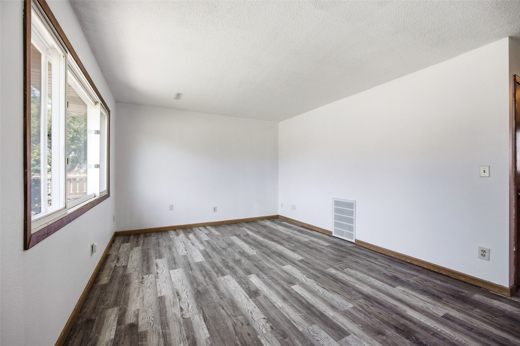 2999 2nd Street Marion IA 52302