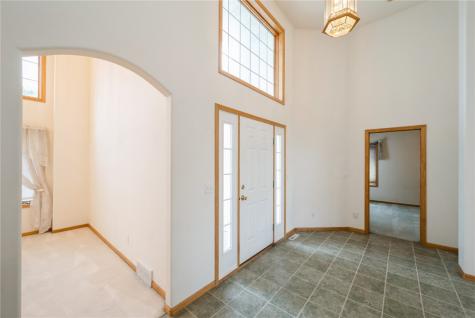 2500 Creekside Drive Hiawatha IA 52233