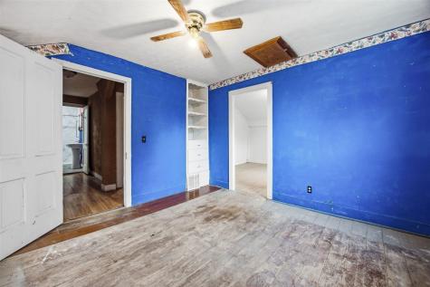 215 53rd Avenue Amana IA 52203