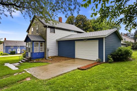215 53rd Avenue Amana IA 52203