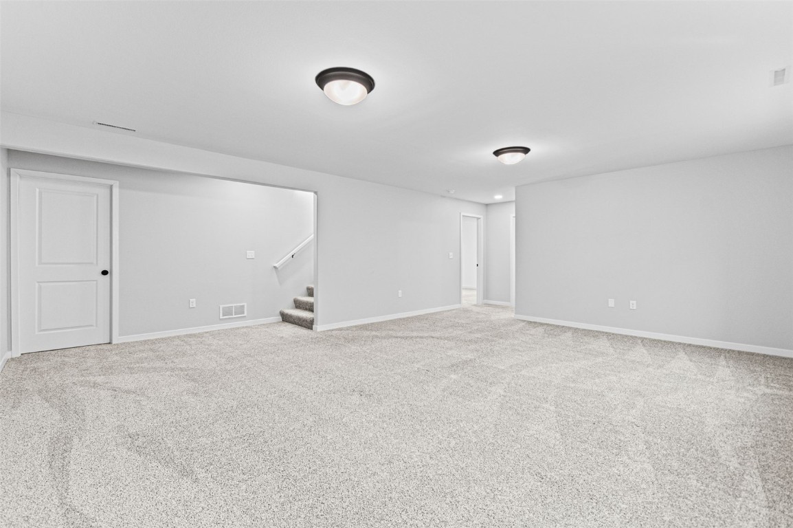 997 Thomas Circle Tiffin IA 52340