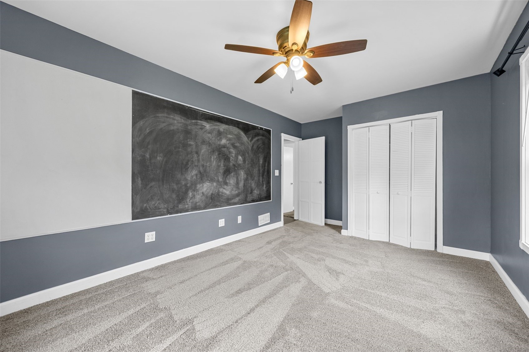709 6th Avenue Coralville IA 52241
