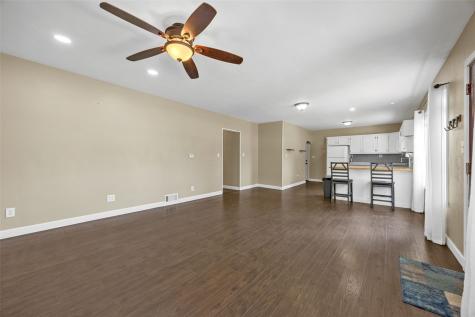709 6th Avenue Coralville IA 52241