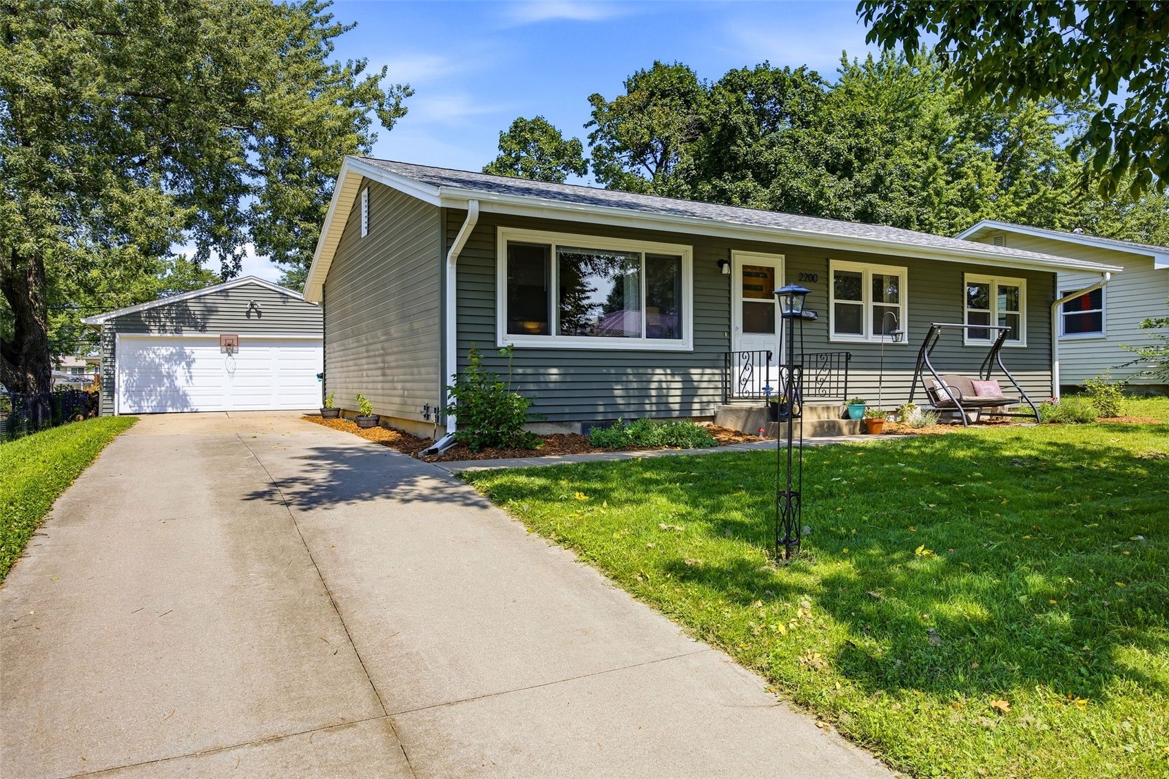 2200 17th Avenue Marion IA 52302