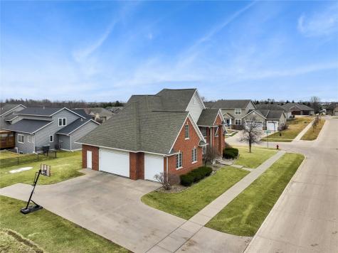 5415 Triple Crown Drive Marion IA 52302