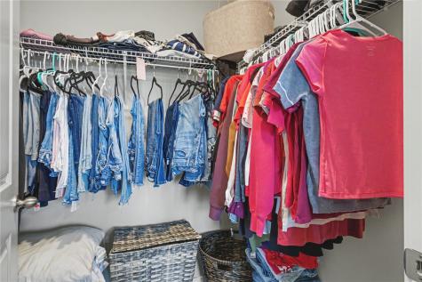 2786 Anne Drive Hiawatha IA 52233
