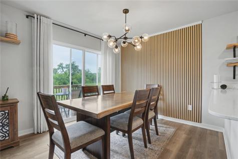 2786 Anne Drive Hiawatha IA 52233
