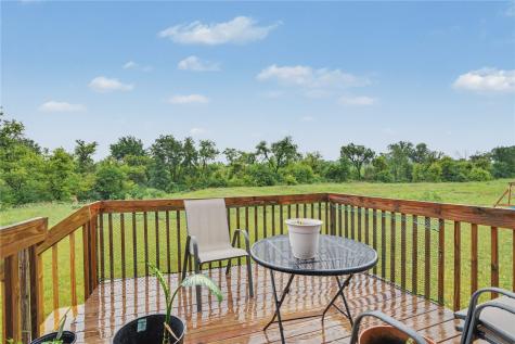 2786 Anne Drive Hiawatha IA 52233