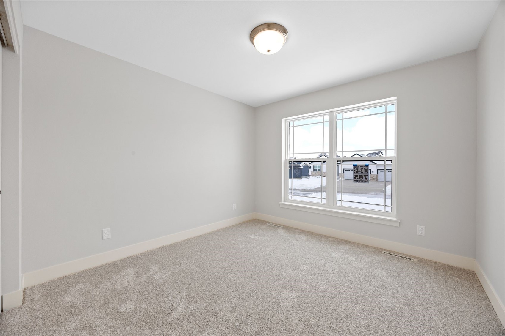 5402 Seminole Valley Trail NE Cedar Rapids IA 52411