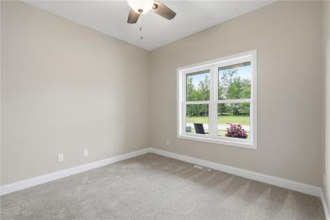 2416 Kestrel Drive SE Cedar Rapids IA 52403